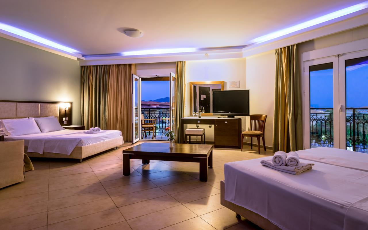 Majestic Hotel & Spa Лаганас Екстер'єр фото